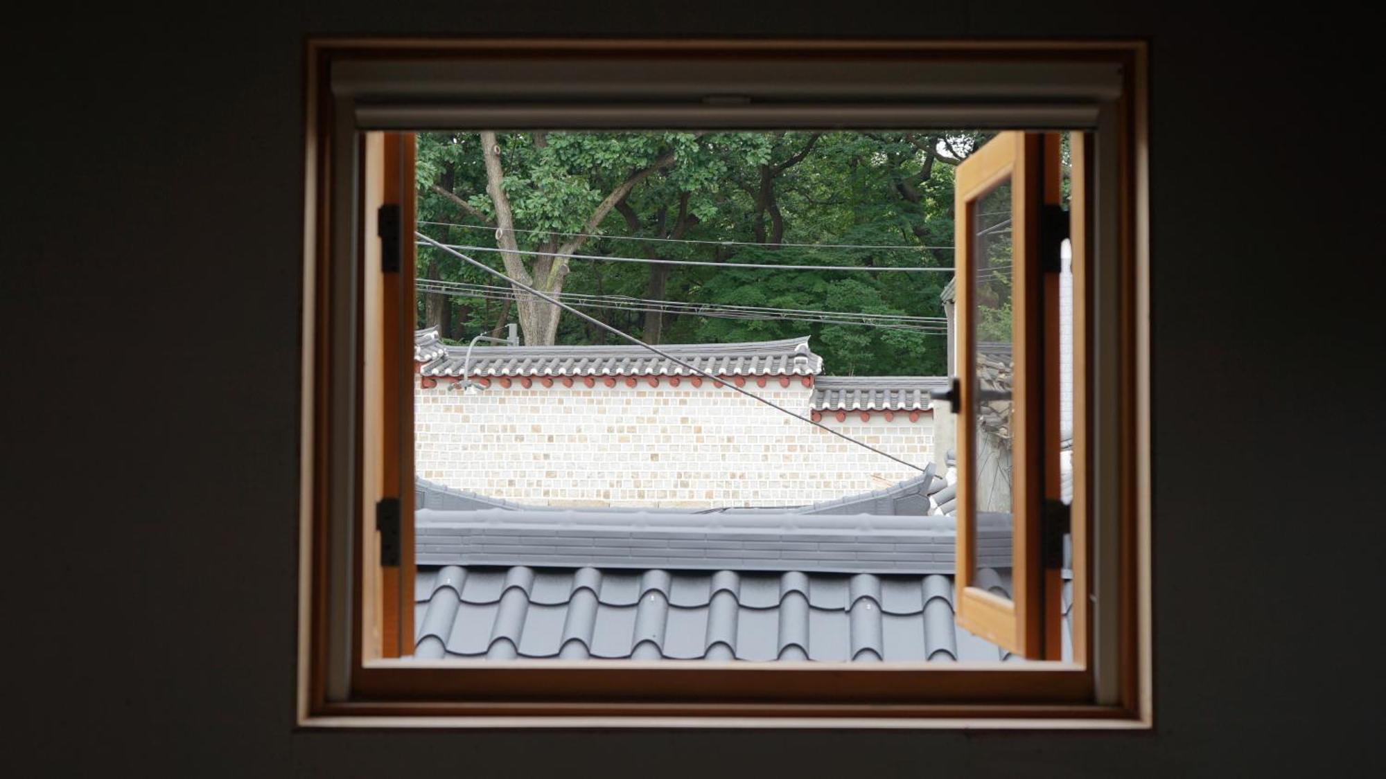The Korean Traditional Hanok In Downtown Seoul For Convenient Public Transportation - Seoul Ari Kültér fotó