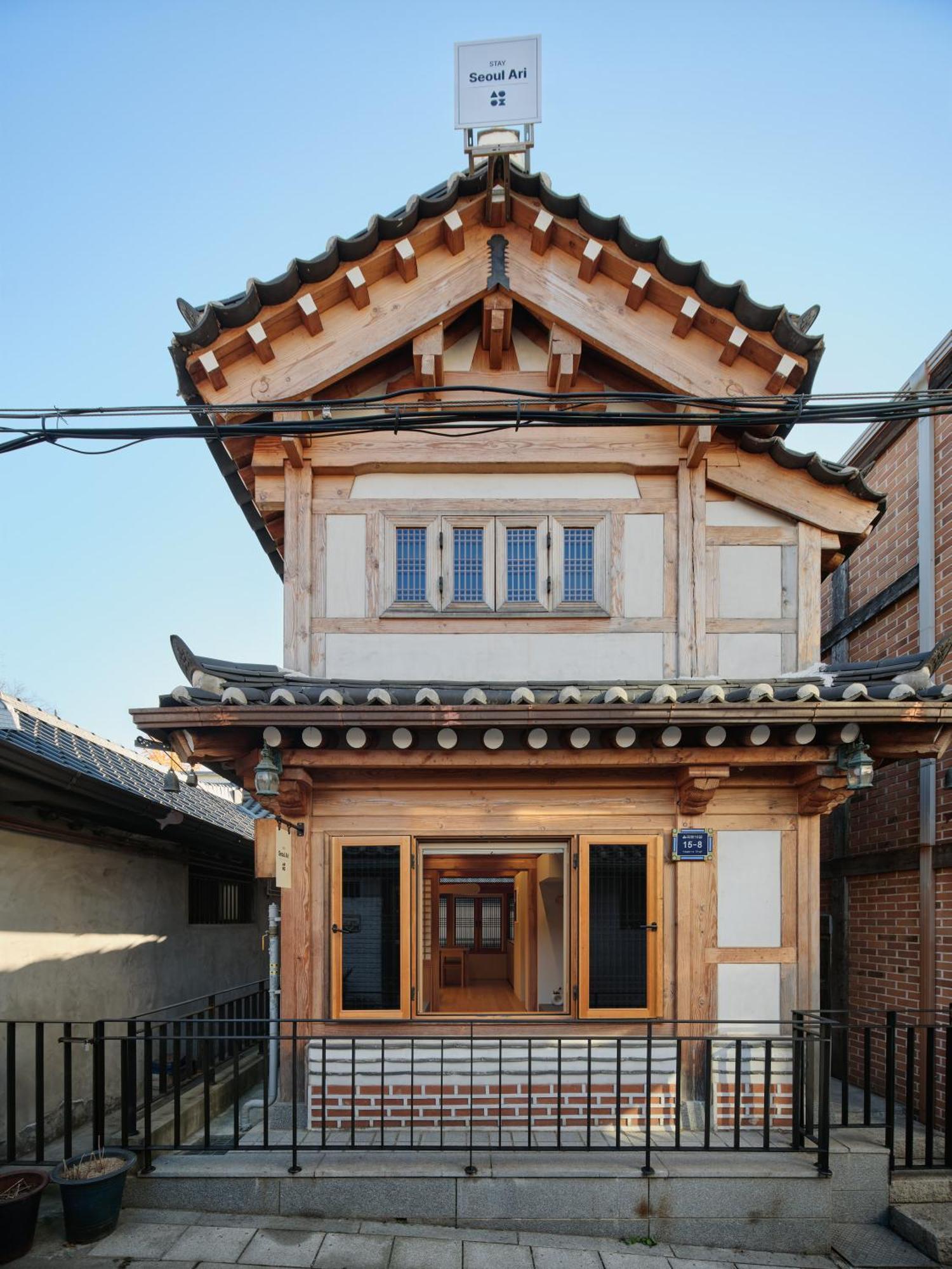 The Korean Traditional Hanok In Downtown Seoul For Convenient Public Transportation - Seoul Ari Kültér fotó