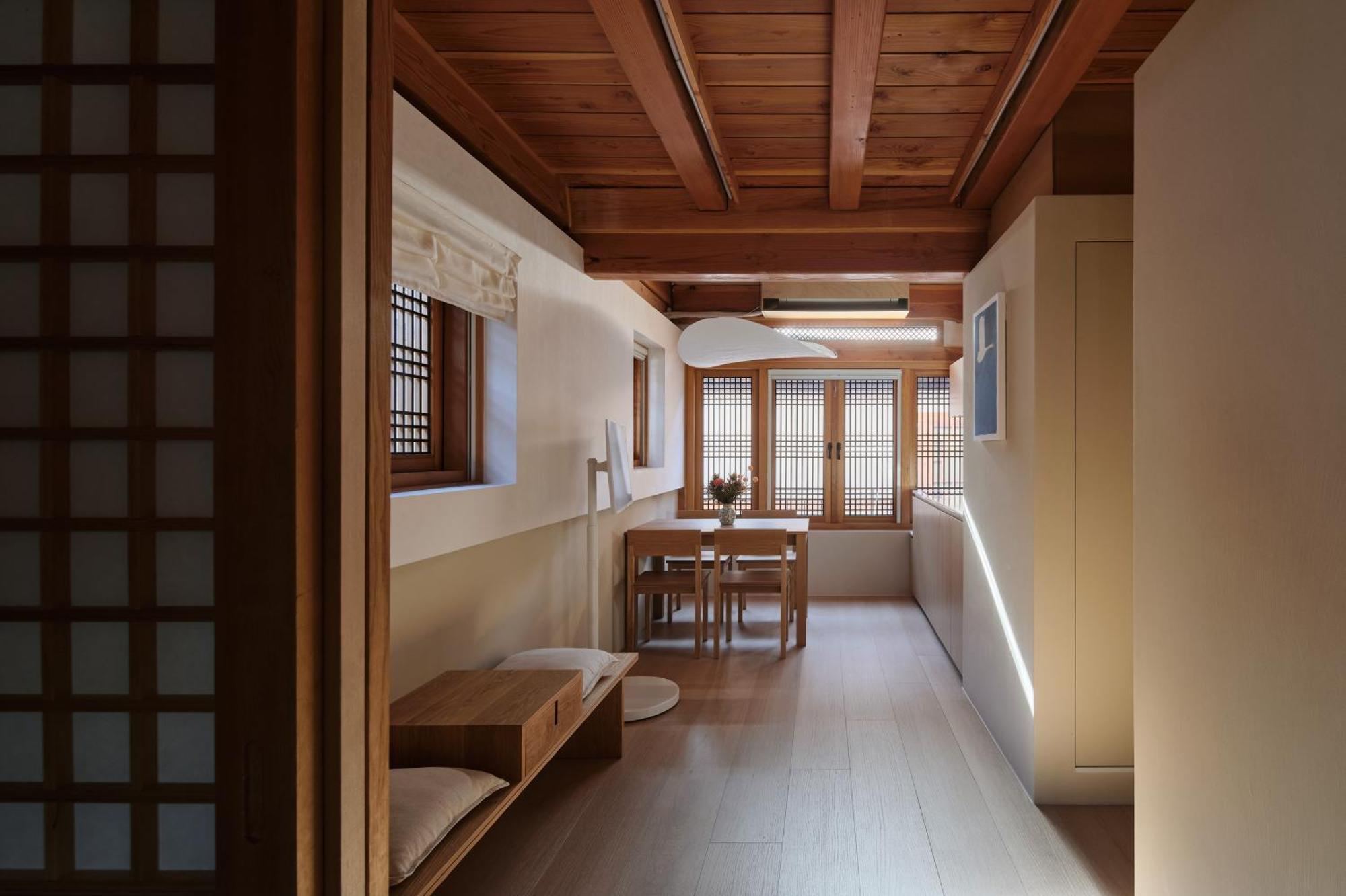 The Korean Traditional Hanok In Downtown Seoul For Convenient Public Transportation - Seoul Ari Kültér fotó